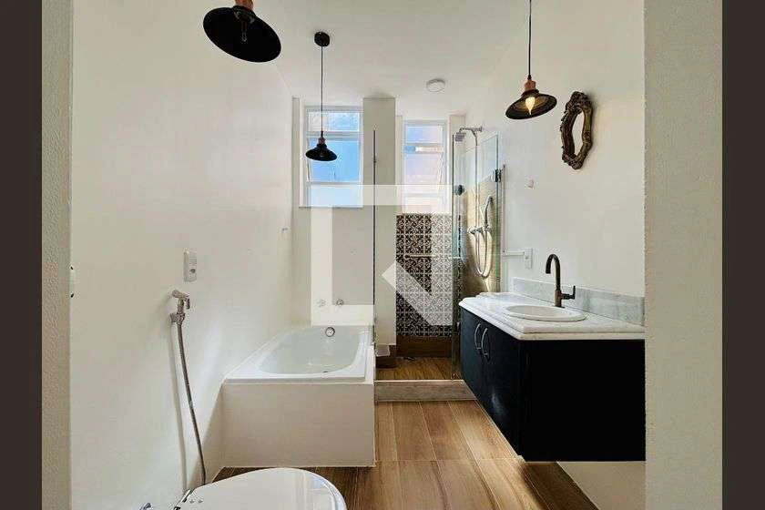 142 m² rental apartment with 3 bedrooms and separate kitchen — photo 7