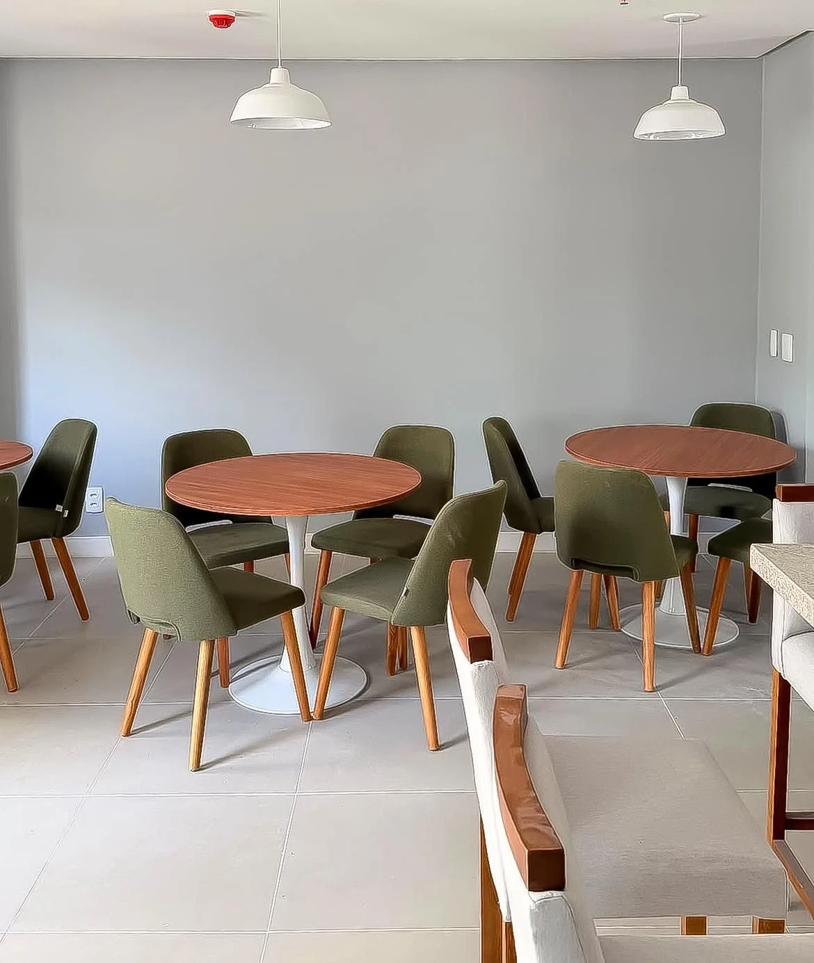 Apartment, 38 m², with a glass-enclosed balcony — photo 6