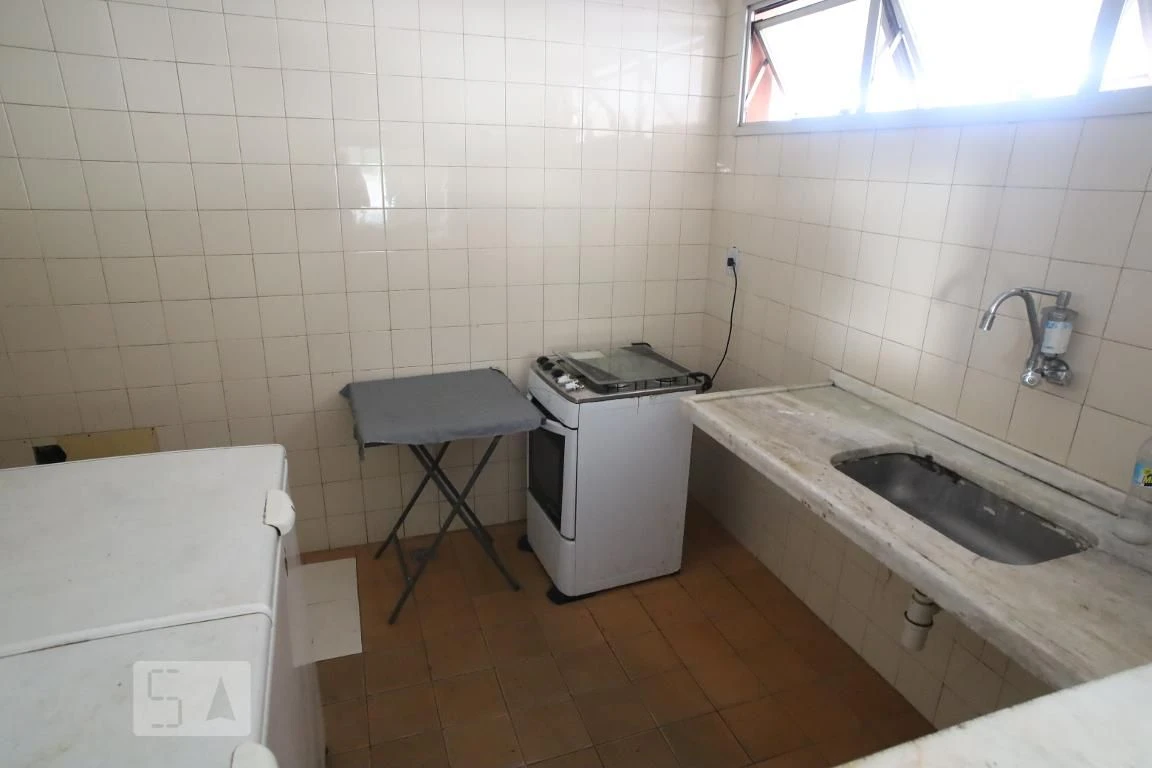 Home office in a 2-bedroom apartment, 60 m² — photo 24