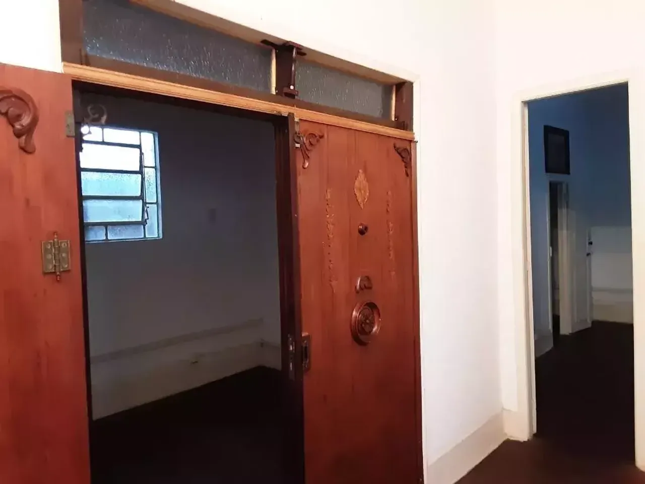 Commercial house with 1 bedroom and 1 bathroom — photo 18