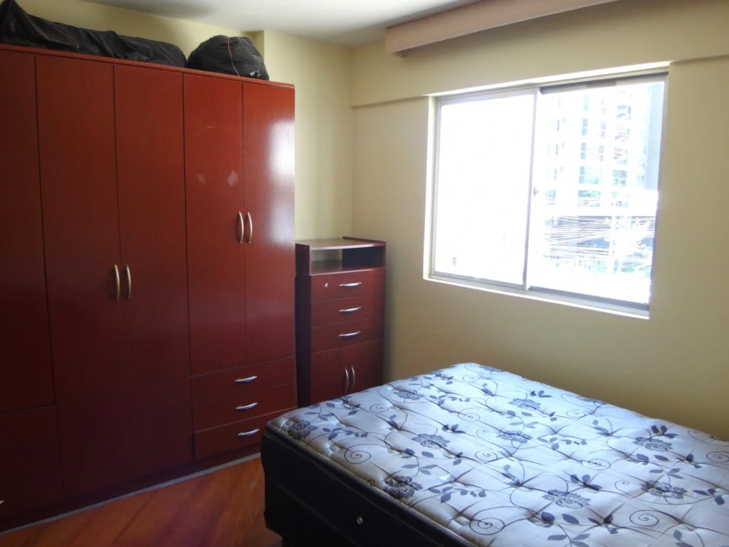 Furnished one-bedroom, 66 m² apartment in Curitiba — photo 3