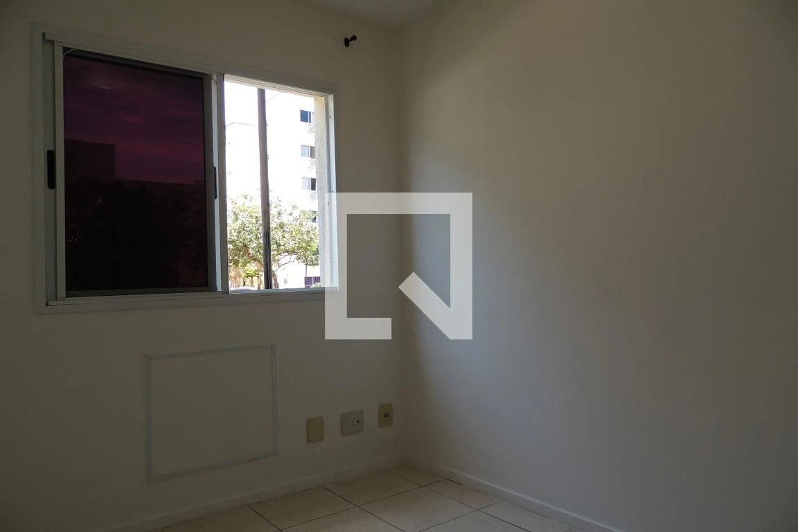 Unfurnished apartment with 3 bedrooms and open kitchen — photo 34