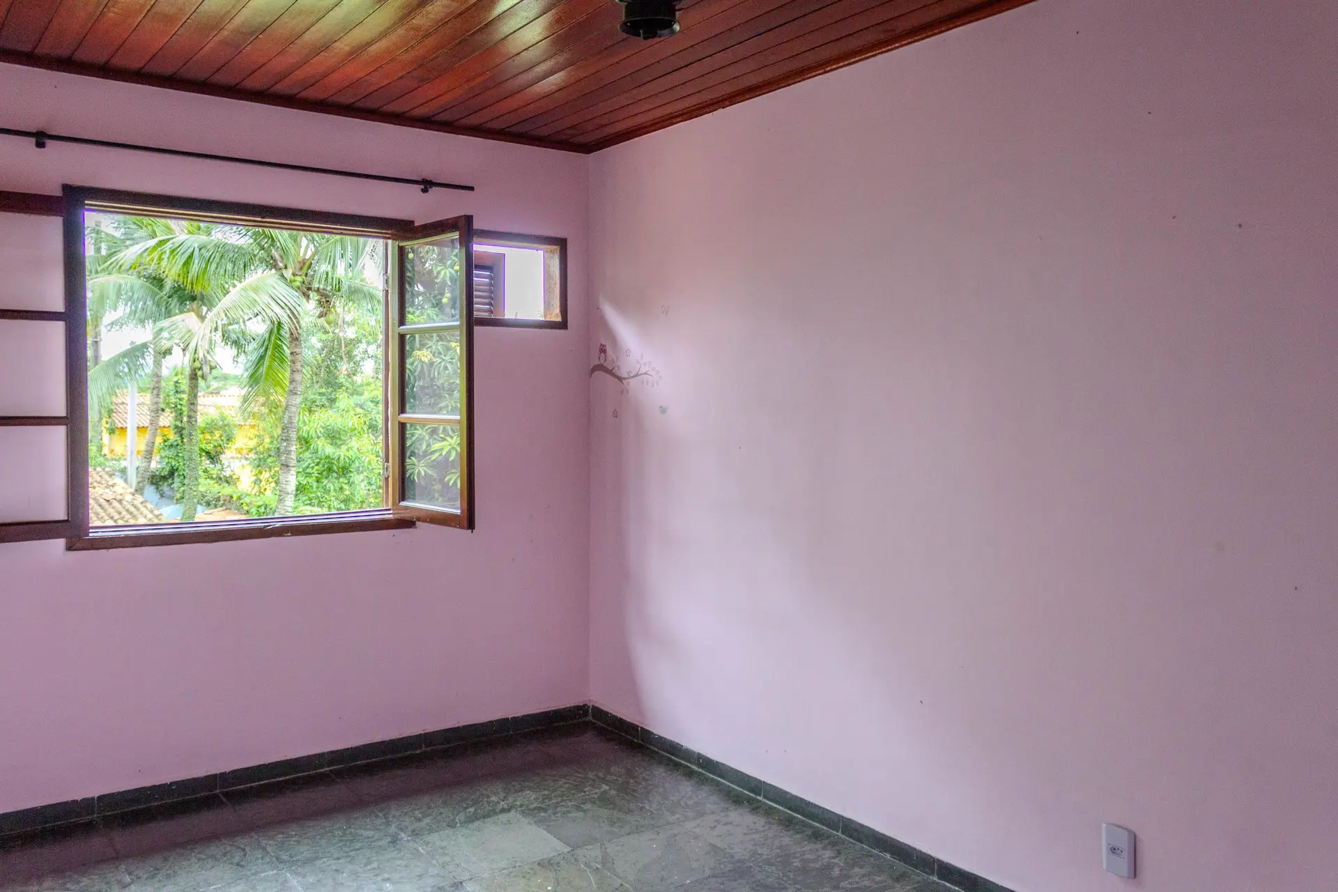Casa de 3 dormitorios con bañera — photo 52