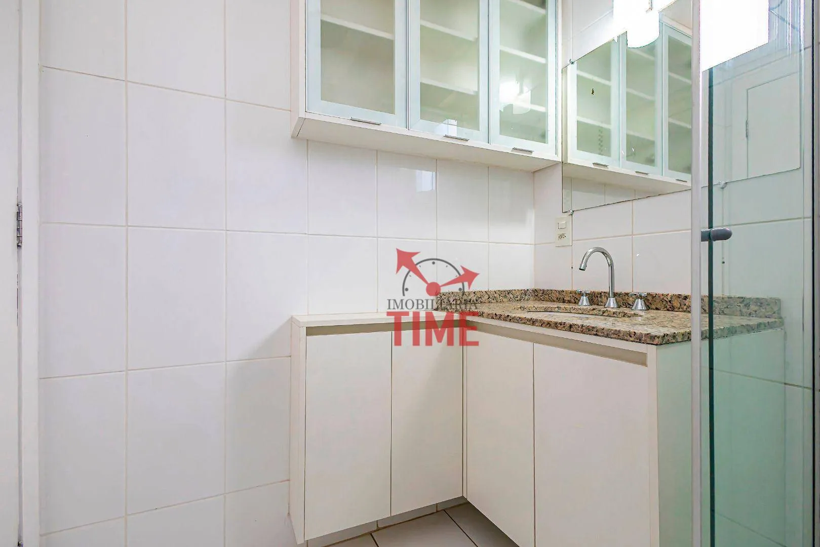 2-bedroom apartment with 1 parking space, 60 m² — photo 30