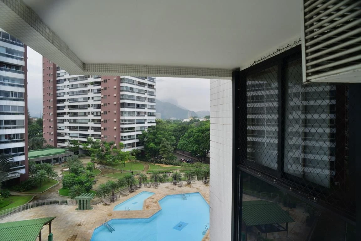 3 quartos e varanda envidraçada: apartamento de 188 m² — photo 12