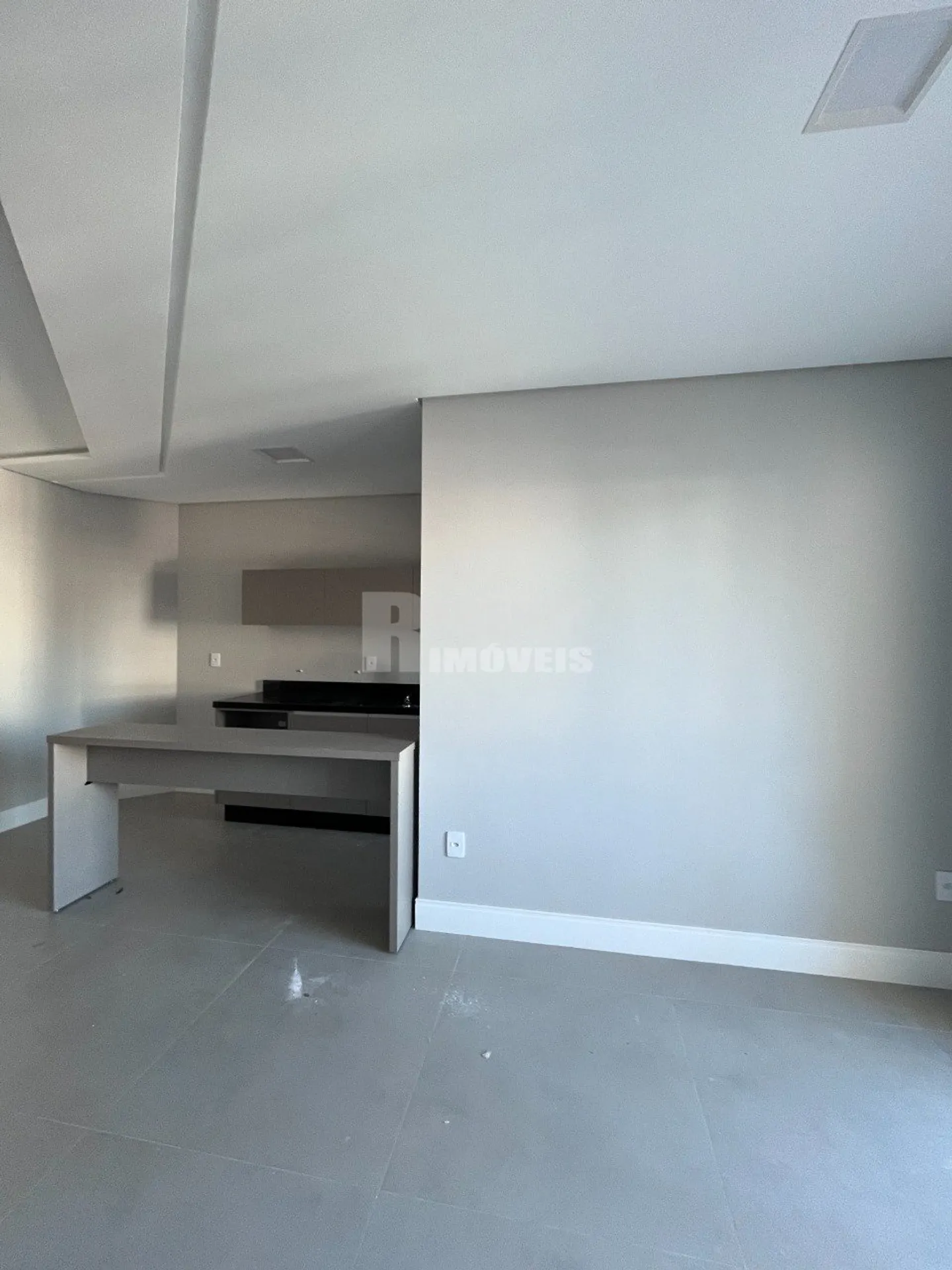 Apartamento amueblado de 2 dormitorios con balcón — photo 13