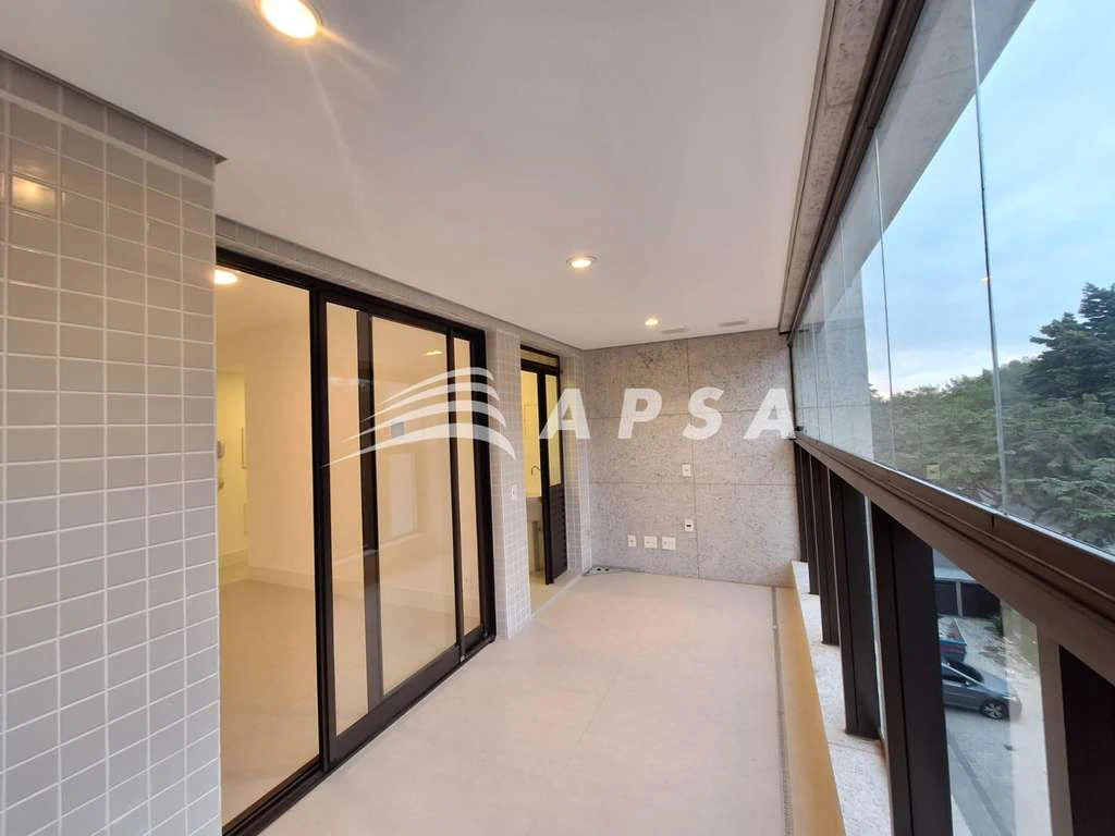 74 m² apartment with 2 en-suite bedrooms and 2 parking — photo 24