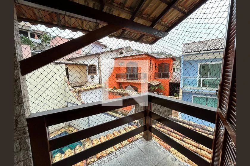Casa com 3 quartos, suíte e cozinha a gás, 200 m² — photo 48