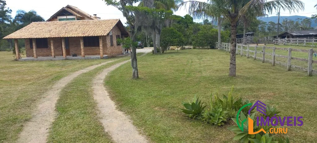 Vista a la montaña y 2 dormitorios: casa de 80 m² — photo 8