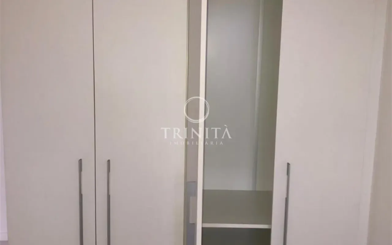 Apartamento de 2 quartos com piscina externa compartilhada — photo 17