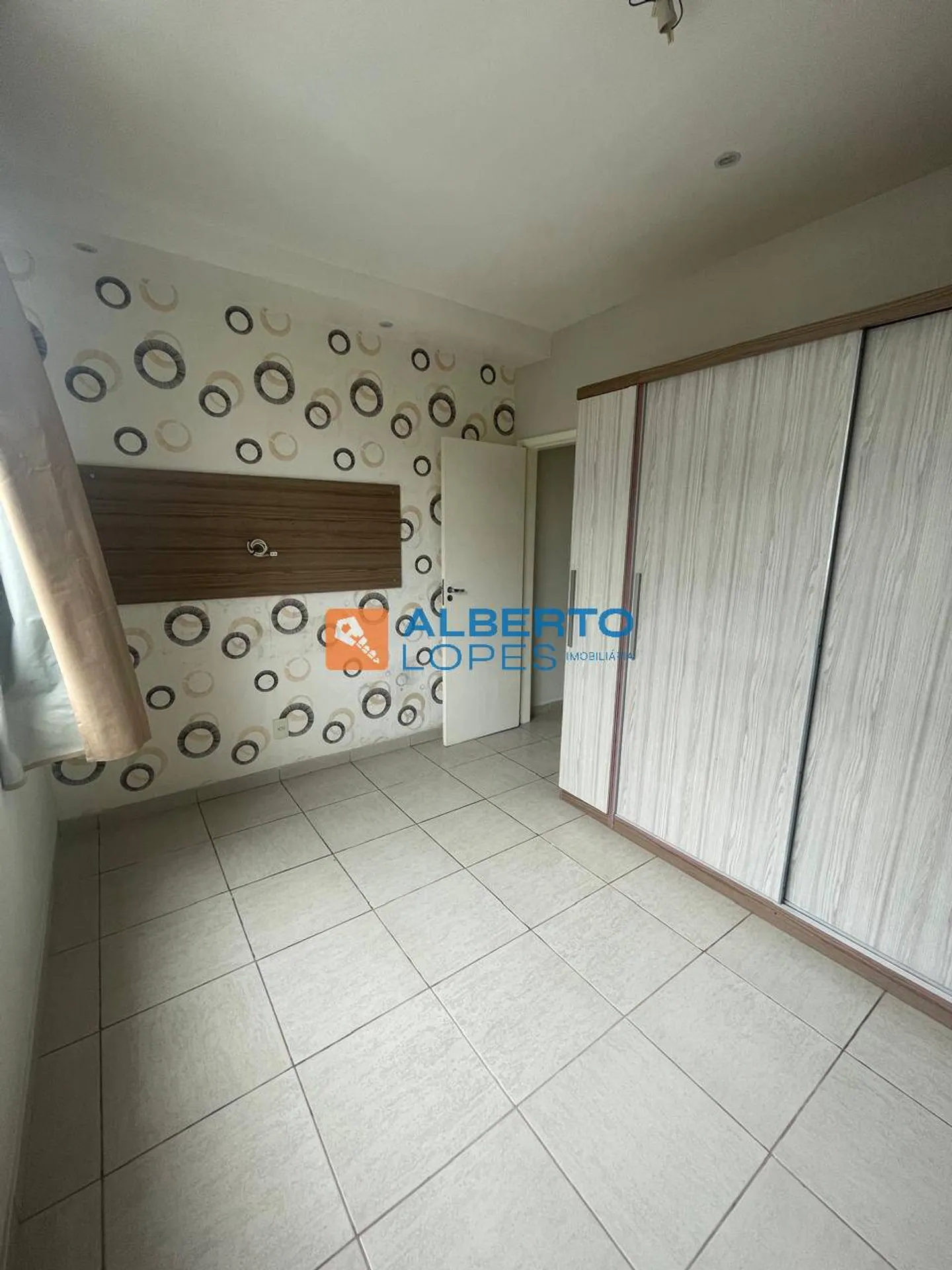 One-bedroom apartment, 53 m²