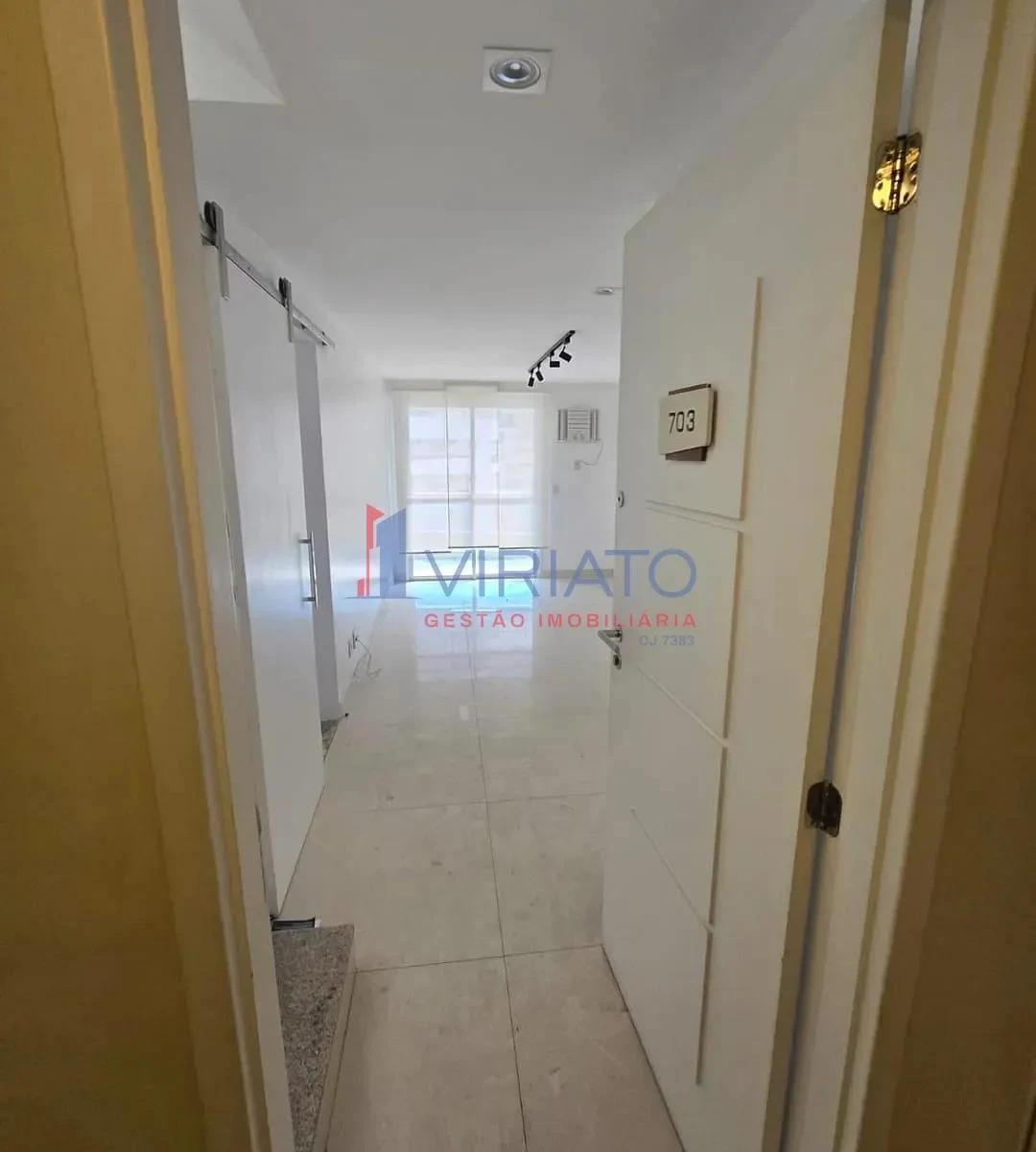 Apartment with 5 bedrooms and 2 bathrooms plus a balcony — photo 13