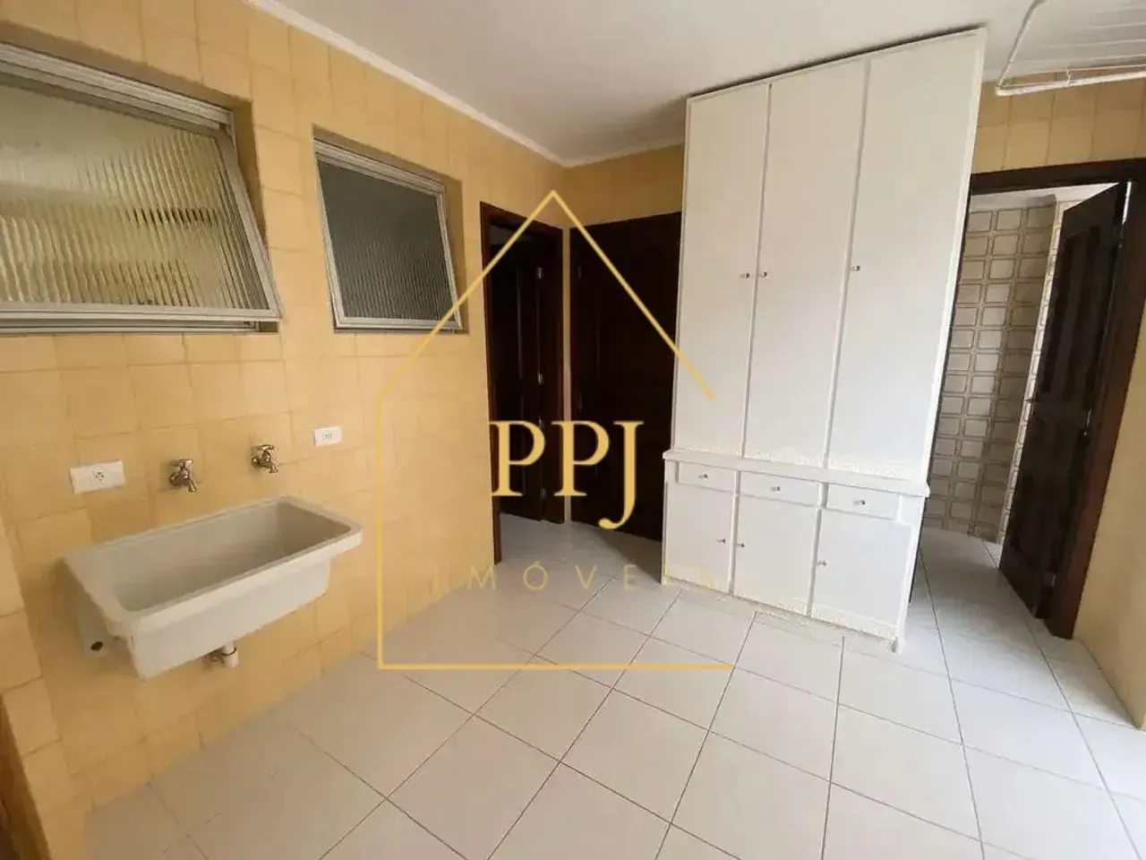 Квартира с 4 спальнями и 4 ванными, 2 парковочных места — photo 13