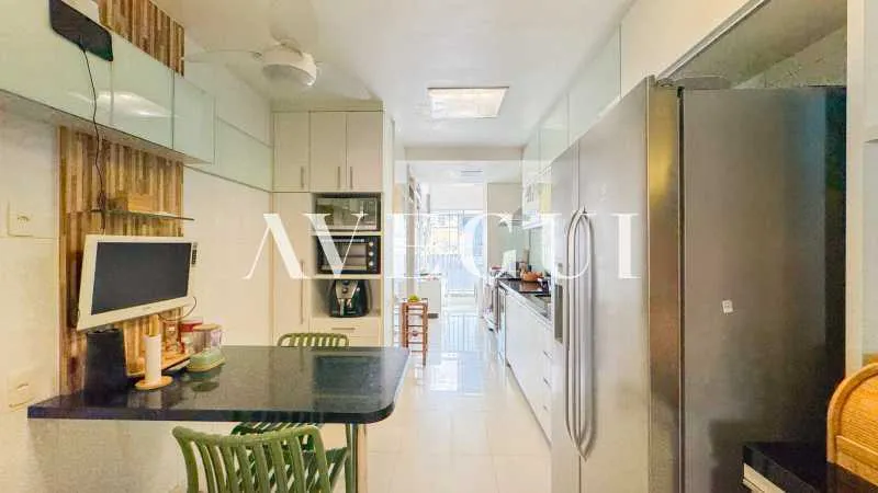 Apartamento mobiliado com 4 quartos e 5 banheiros — photo 4