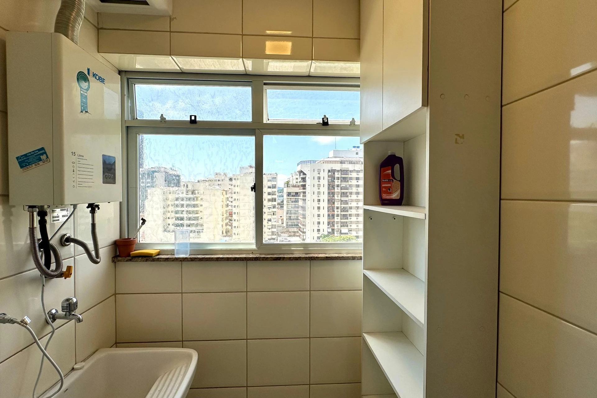 Apartamento de 3 quartos com vista para a água — photo 52