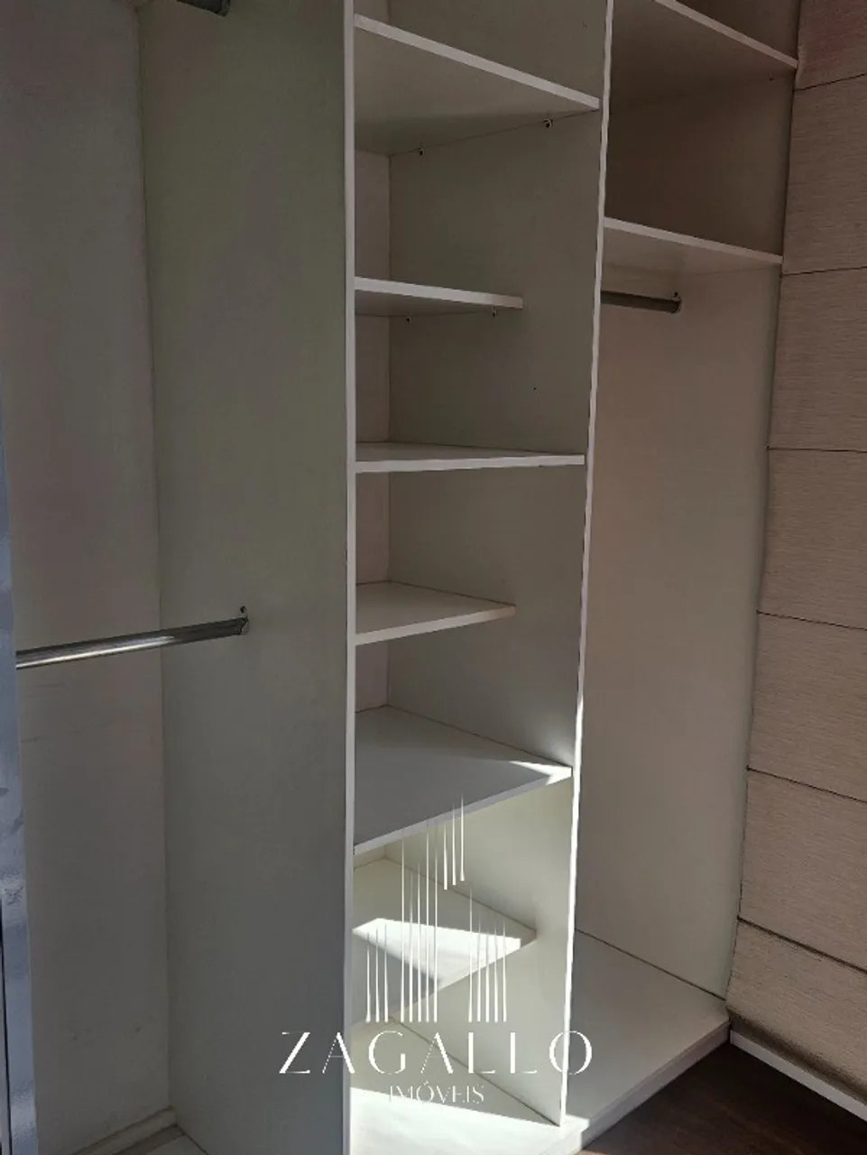 Rental apartment with 4 bedrooms, balcony, and 3 parking — photo 11