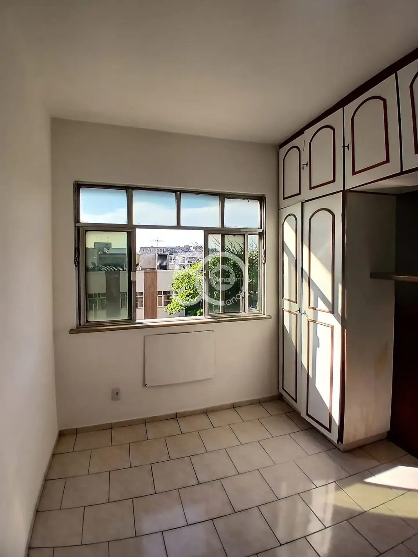 Unfurnished apartment with 2 bedrooms, 2 baths — photo 15