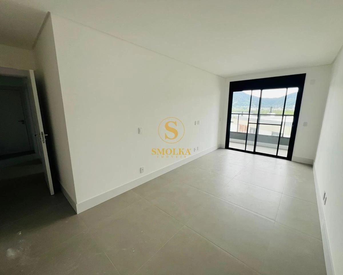 Apartment, 130 m², with a grill on the balcony — photo 16