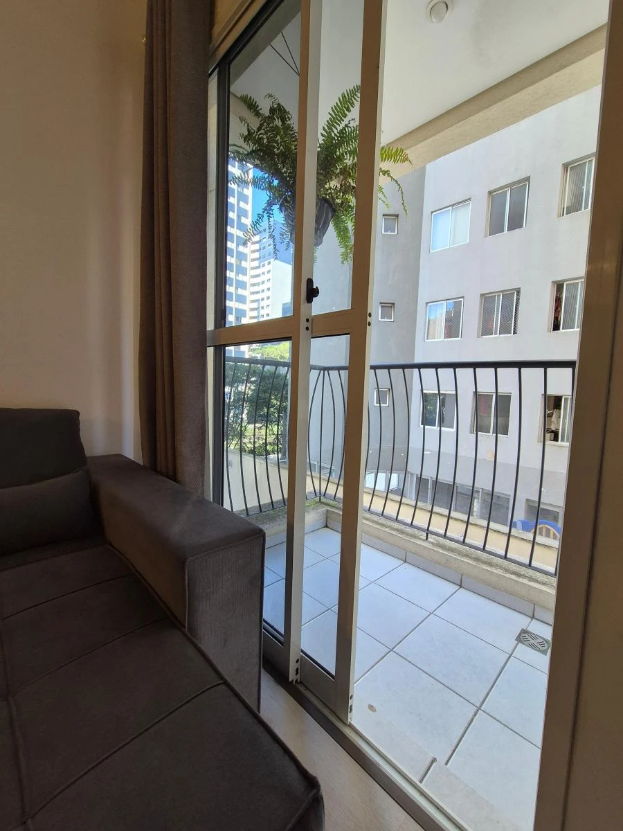 Apartamento de 1 quarto com máquina de lavar, Bigorrilho — photo 9