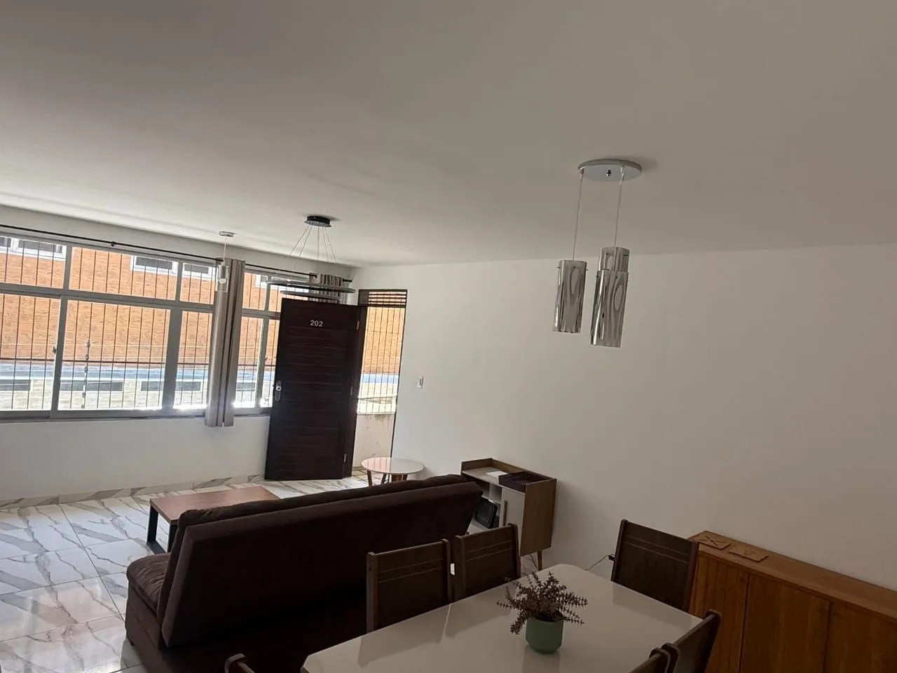 Обставлена квартира з 3 спальнями та 2 ванними — photo 18