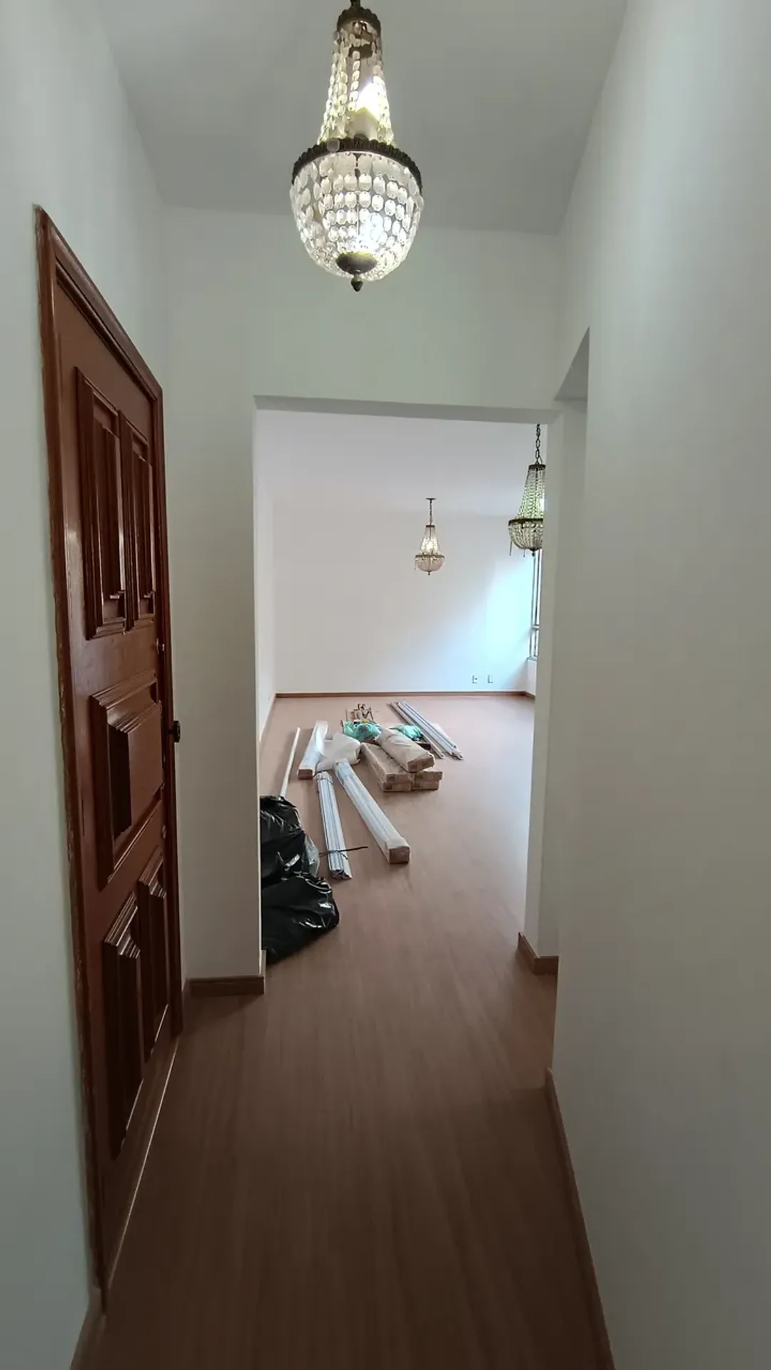 Apartment on the 6th floor with a glass-enclosed balcony — photo 15