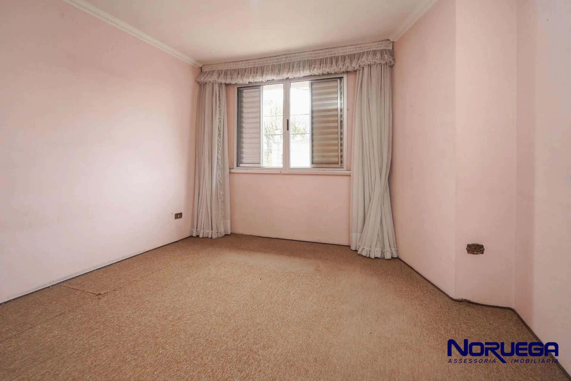Ванна и 2 спальни: дом 140 м² — photo 19