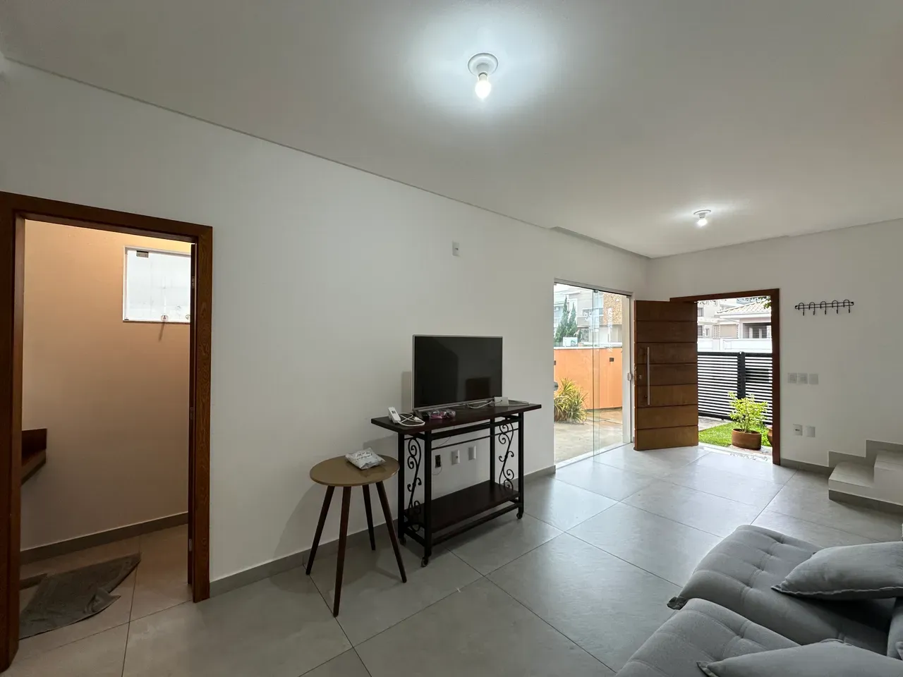 3-bedroom house with a private BBQ — photo 36