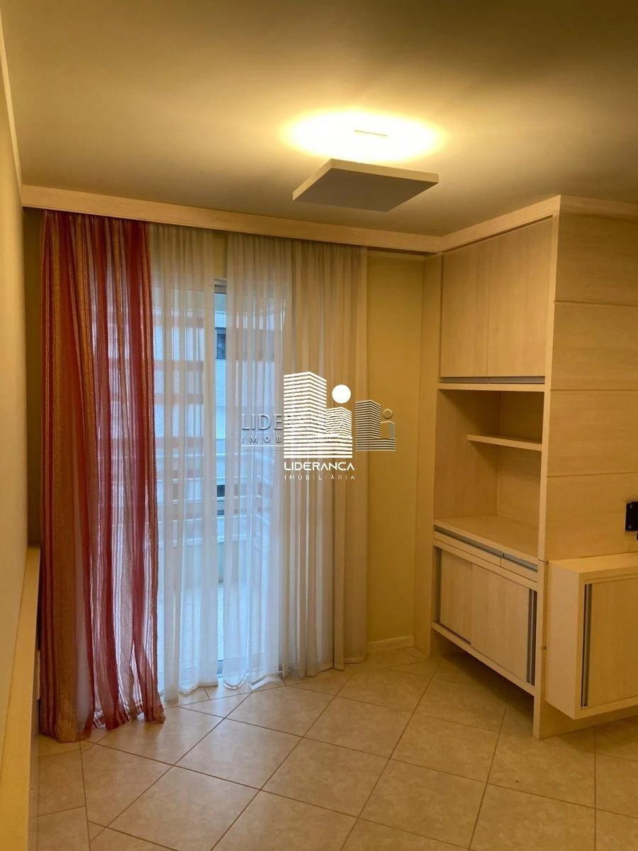 Apartamento de 2 habitaciones con terraza y parrilla