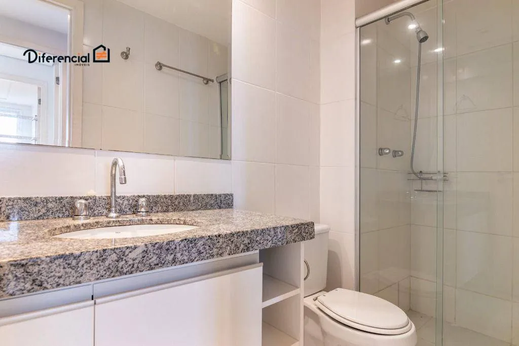 Furnished 2-bedroom apartment with open-plan kitchen — photo 15