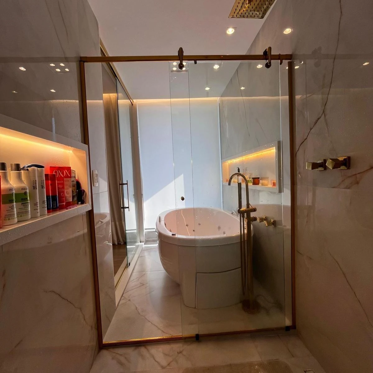 Casa de condomínio com 5 quartos e 536 m² de área — photo 20