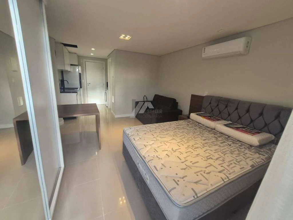 Apartamento mobiliado com 1 quarto e vista urbana — photo 3