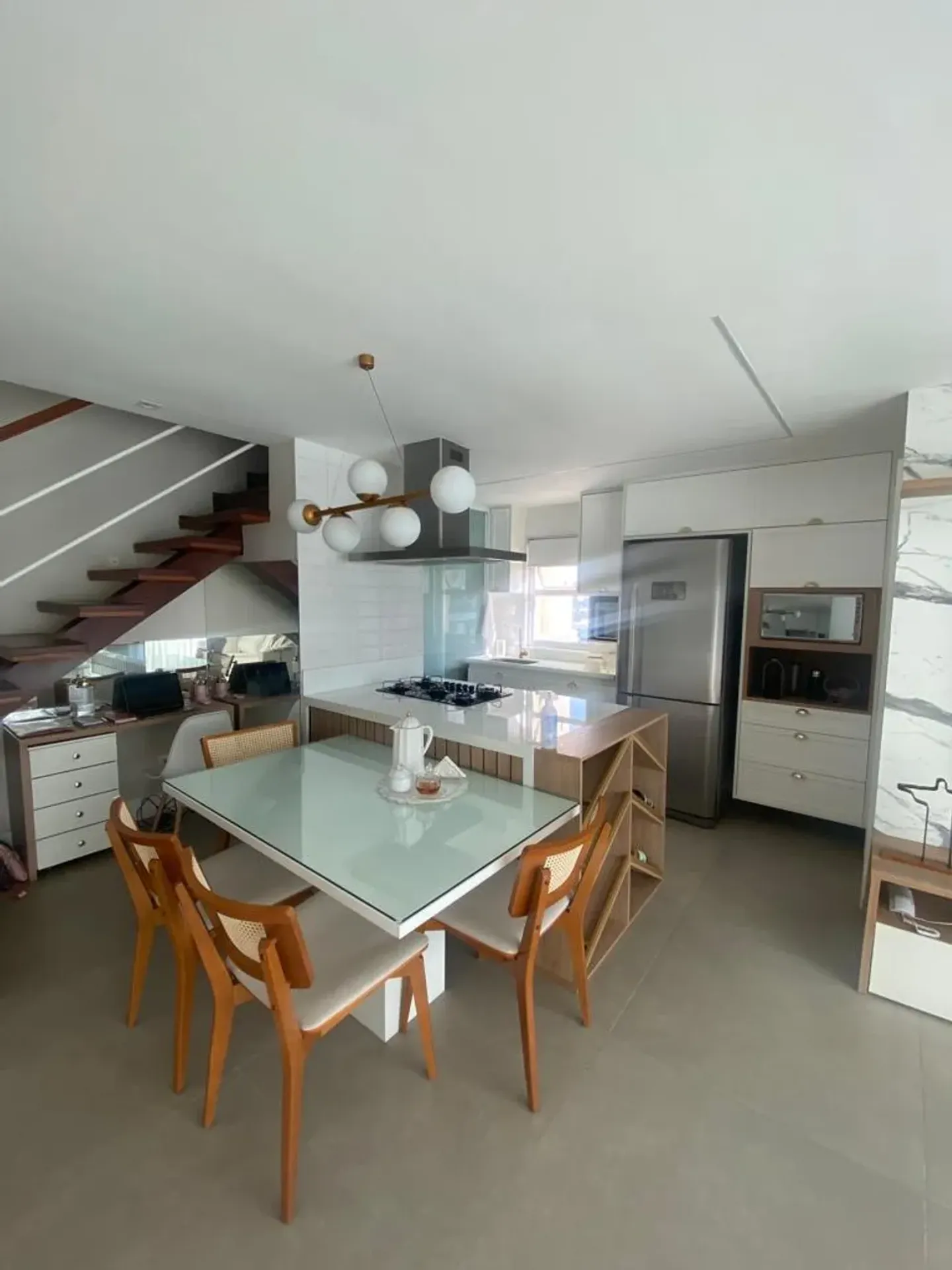 Furnished apartment, 125 m², with a walk-in closet — photo 2