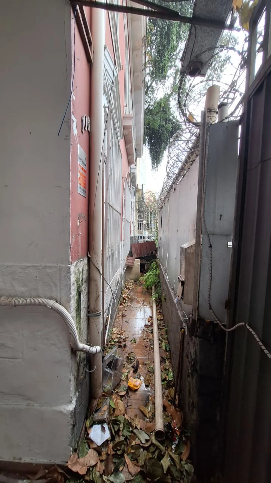 Commercial house with 3 bedrooms and 250 m² — photo 25