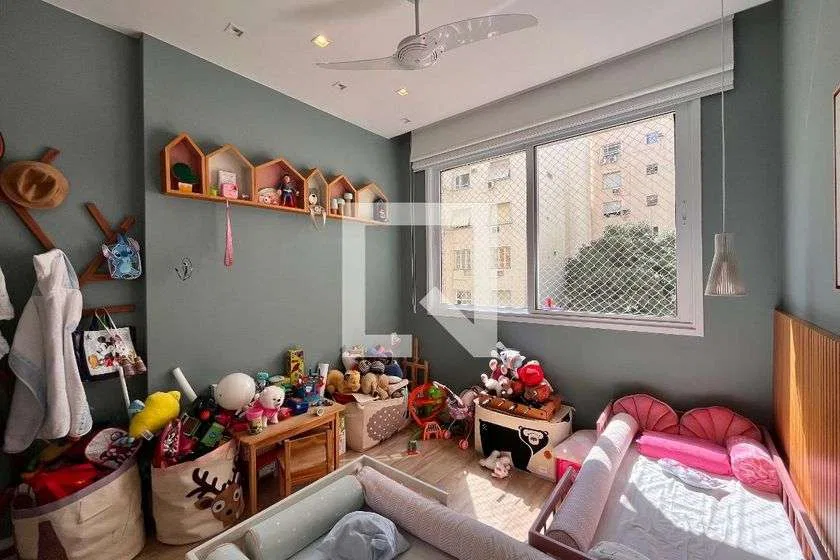 Furnished 3-bedroom apartment with open kitchen — photo 13