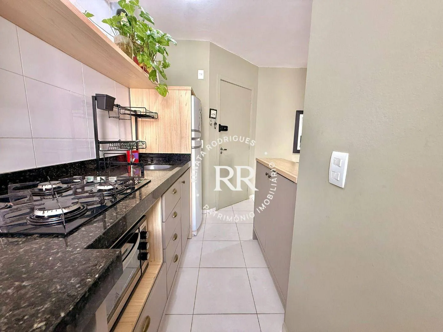 Apartamento amueblado de 64 m² con 2 dormitorios y balcón — photo 42