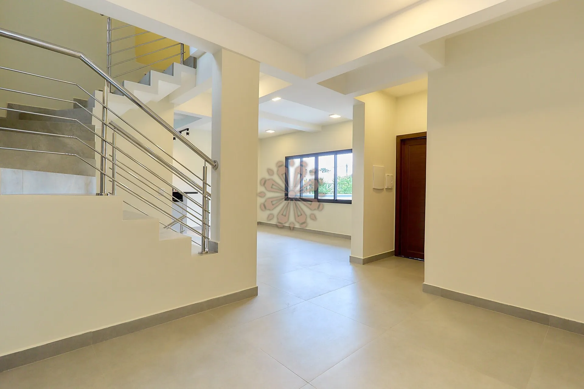 House with 4 bedrooms, 3 bathrooms and 3 parking spaces — photo 4