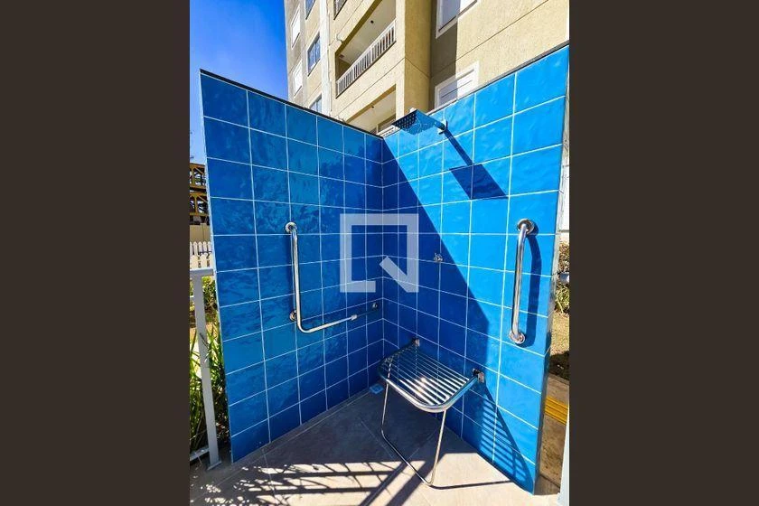 2-bedroom apartment in a building with a pool — photo 4