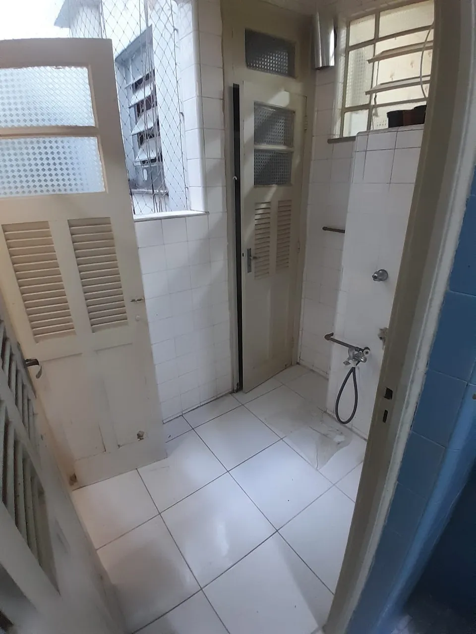 Unfurnished apartment with 2 bedrooms and 1 bathroom — photo 9