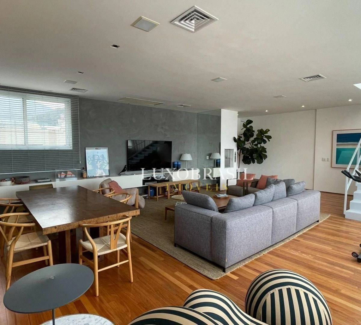 Триплекс пентхаус 360 м² з 3 спальнями-суїтами — photo 32