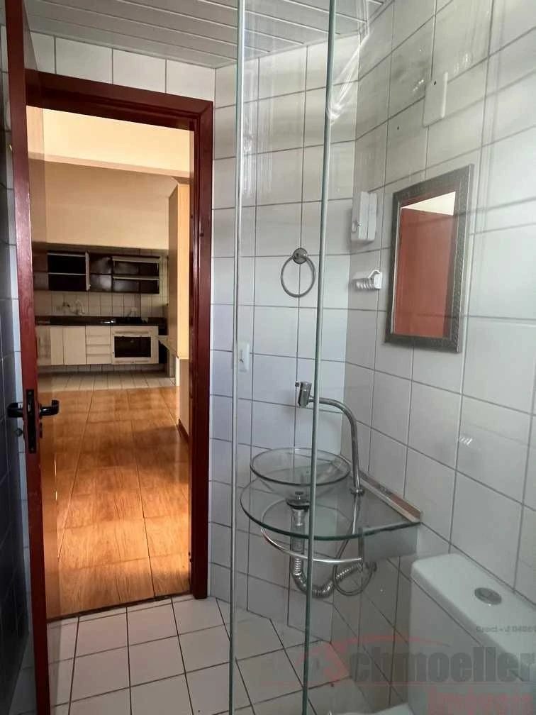60 m² apartment with a washing machine and a walk-in closet — photo 9