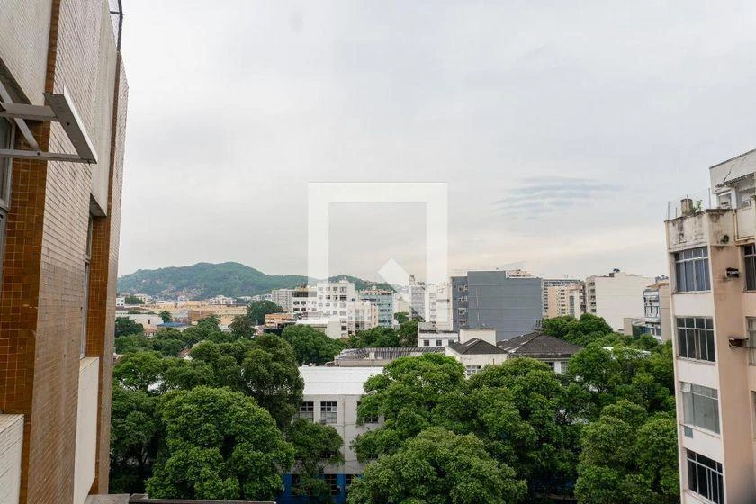 2-bedroom apartment with a grill on the balcony — photo 38