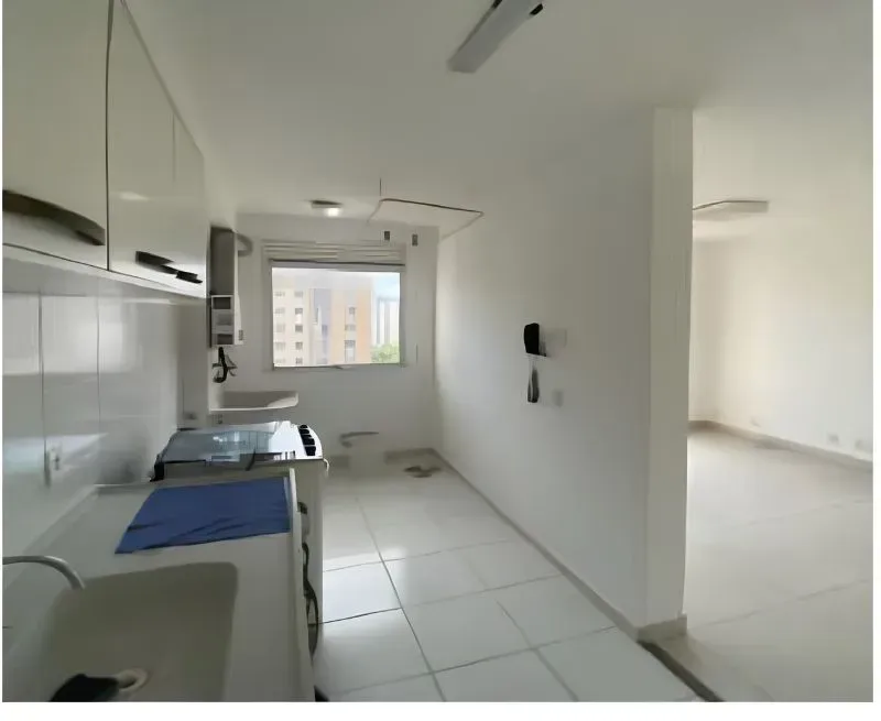 2-bedroom apartment with 1 bathroom and gas kitchen — photo 2