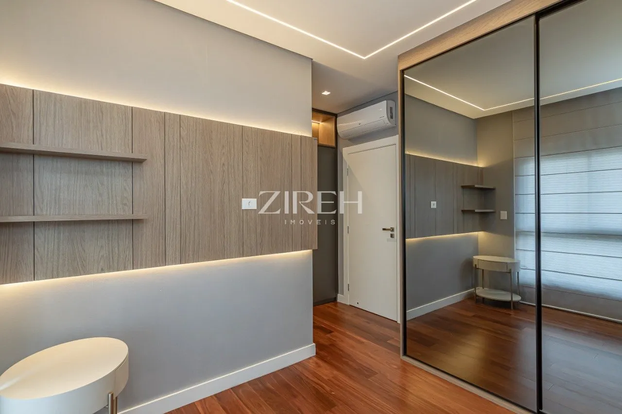 186 m² apartment with 3 en-suite bedrooms and 3 parking — photo 24
