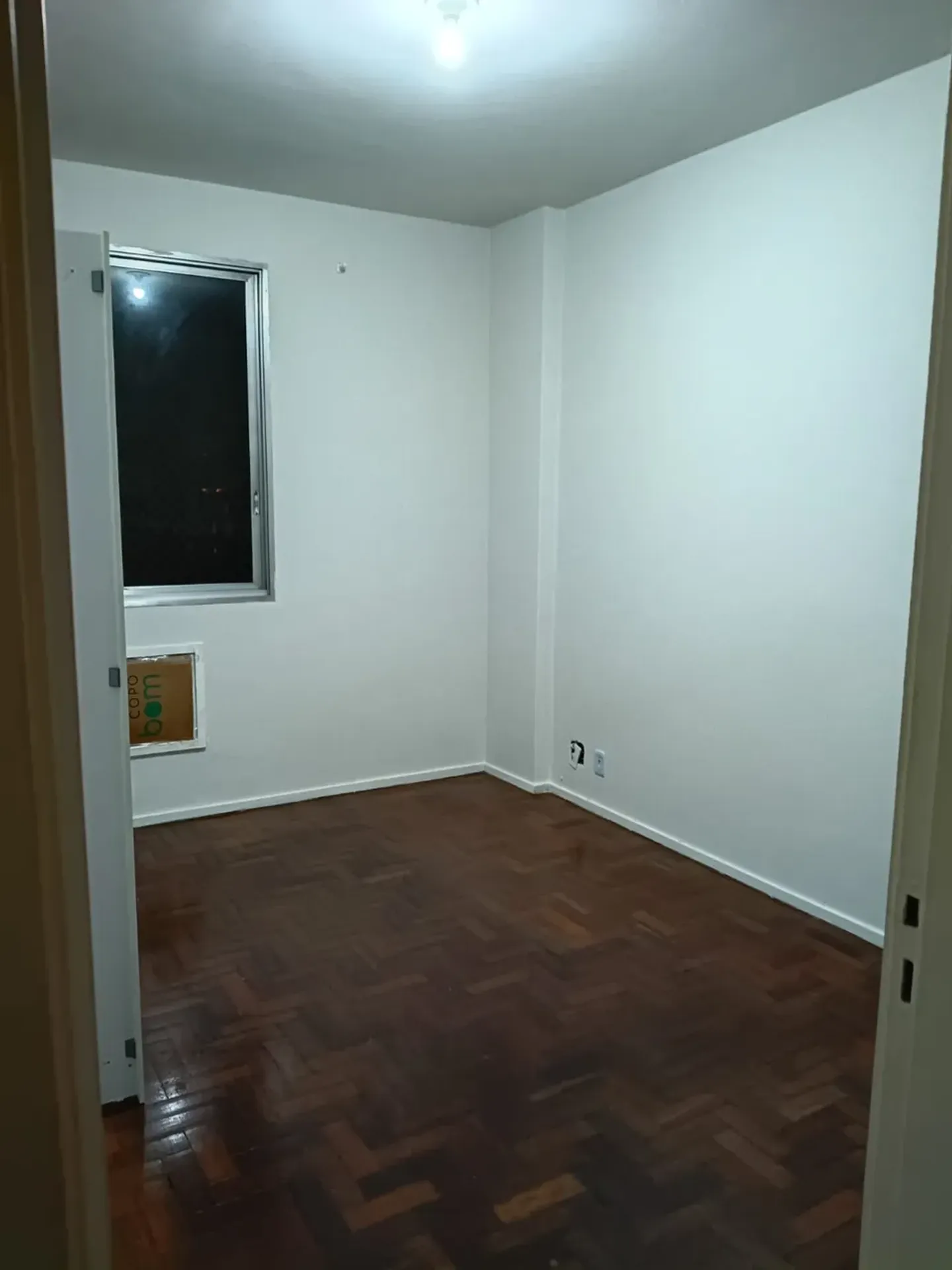 Деревянный пол или ламинат и 2 спальни: квартира 80 м² — photo 12