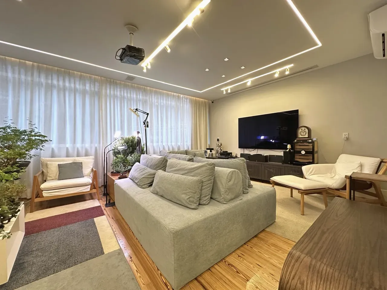 Apartamento mobiliado com 3 quartos e 3 banheiros — photo 7