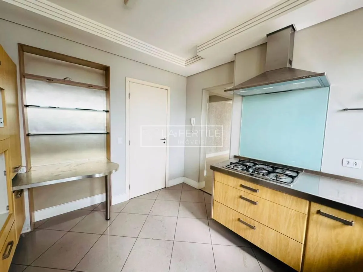 3-bedroom apartment with 4 bathrooms, 184 m² — photo 5