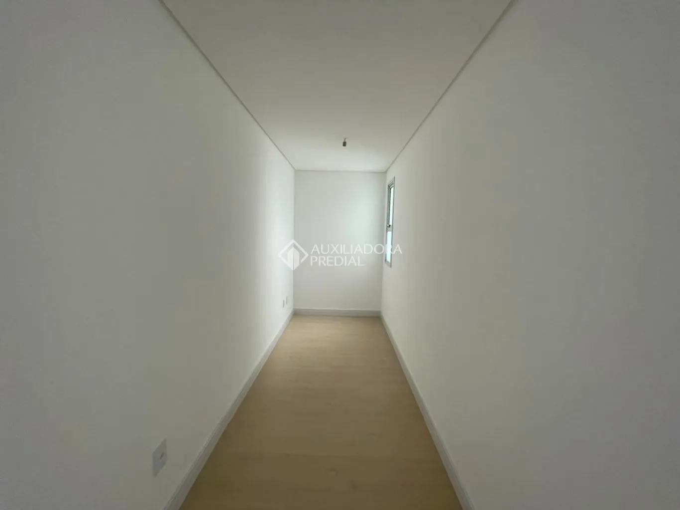 2-bedroom apartment with balcony and terrace — photo 36