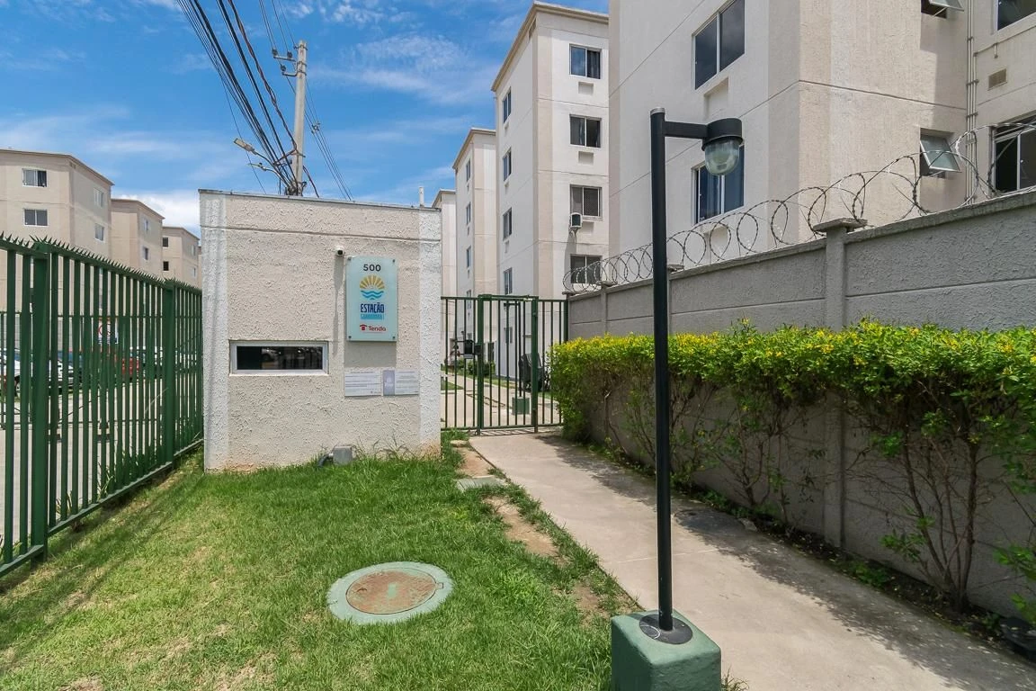 2-bedroom apartment with 1 bathroom, no parking — photo 43