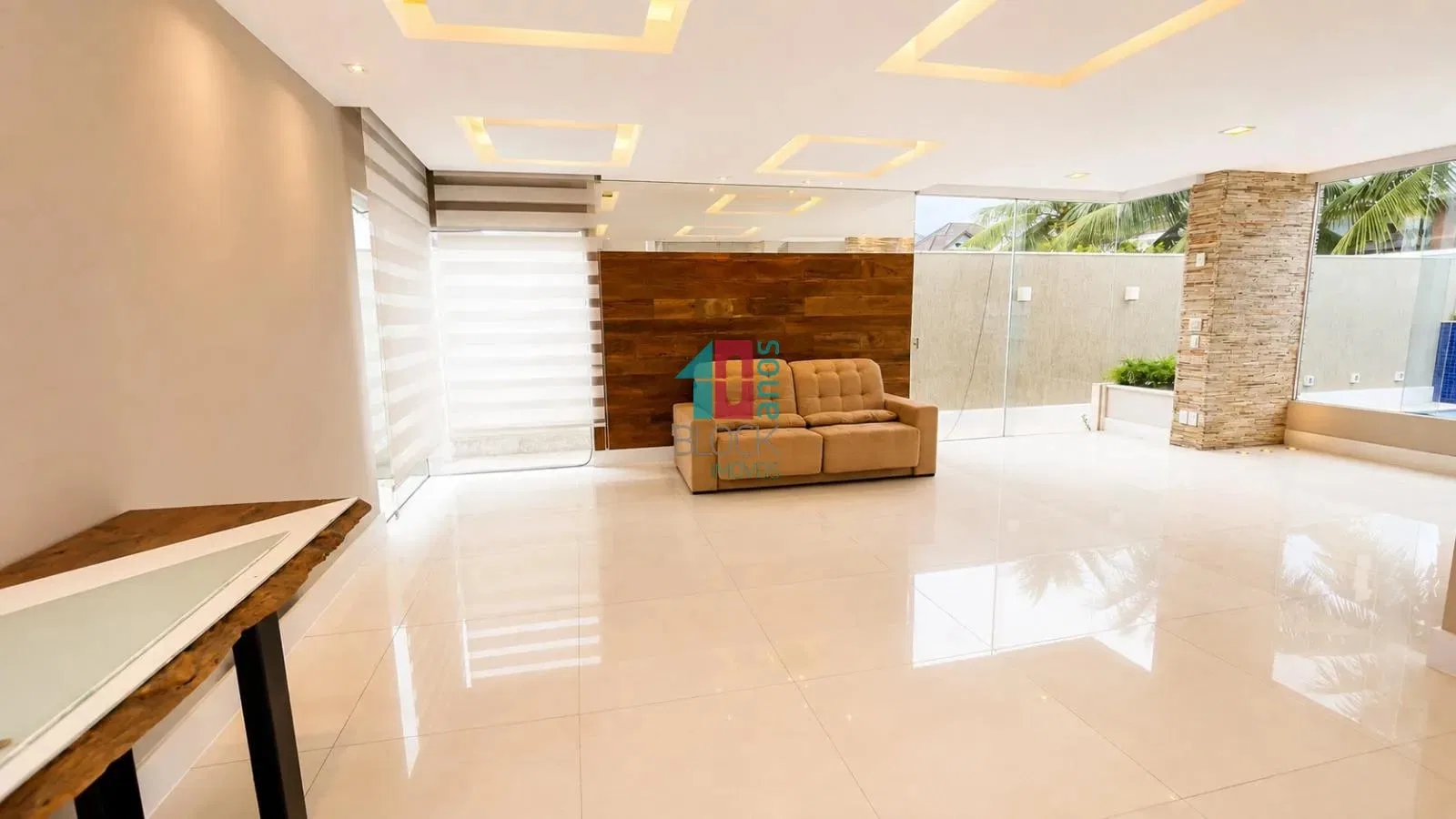 Casa triplex com 4 quartos e 3 suítes e cozinha fechada — photo 12