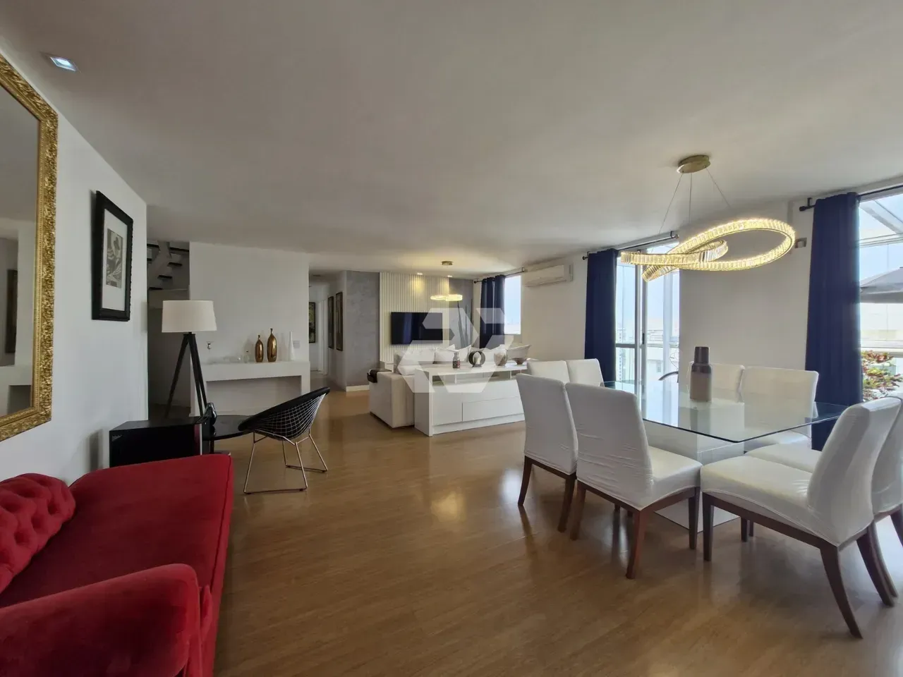 Furnished 4-bedroom apartment with 4 bathrooms — photo 11